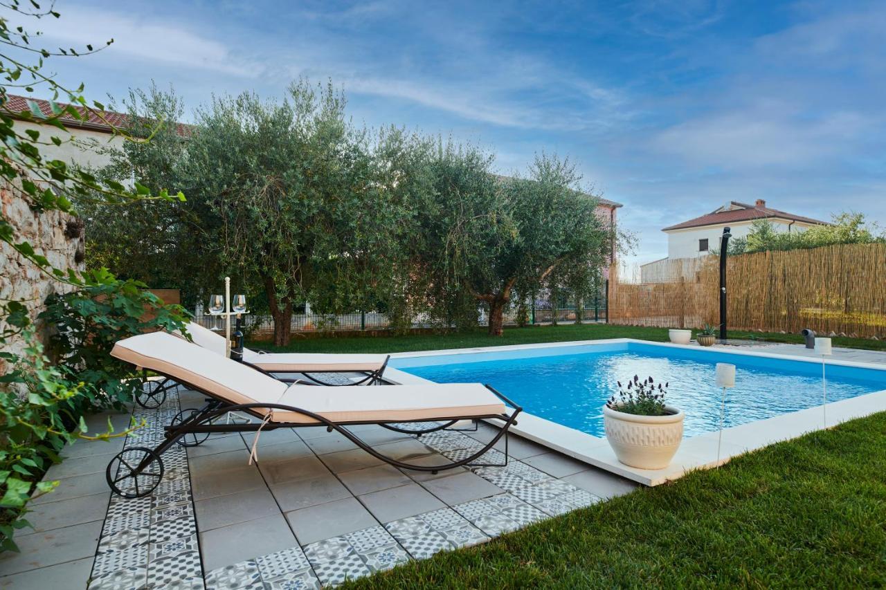 Villa Mediteranea Umag Exterior photo